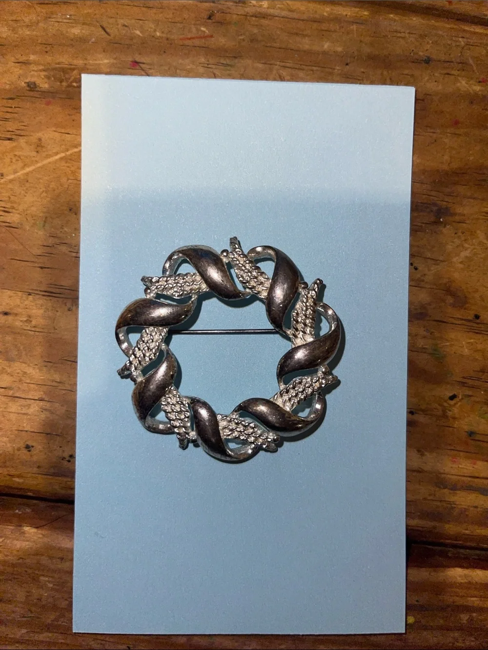 Silver-Tone Twisted Wreath Brooch – Classic Circle Pin